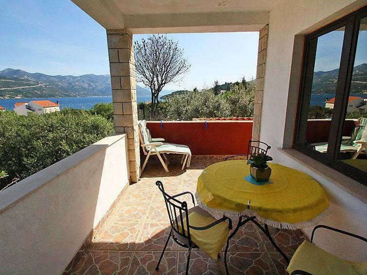 Apartmani Zute Račišće Exterior foto